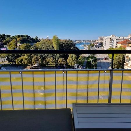 Sea View Balcony And Parking Apartman Zára Kültér fotó
